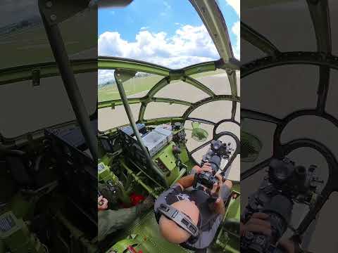 Have you ever experienced a B-29 takeoff? #shorts #aviation #airplane #warbird #flying
