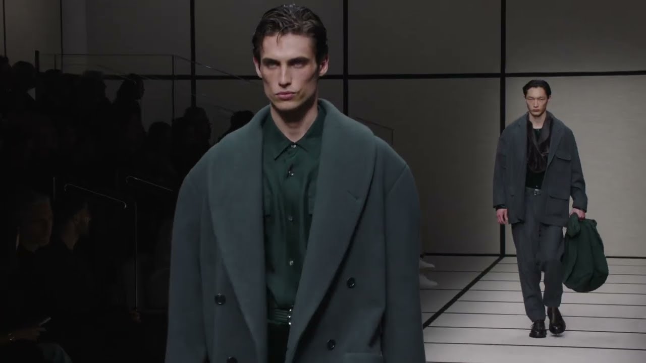 Giorgio Armani 2025 Fall/Winter Menswear Show — Redefining Elegance ✨
