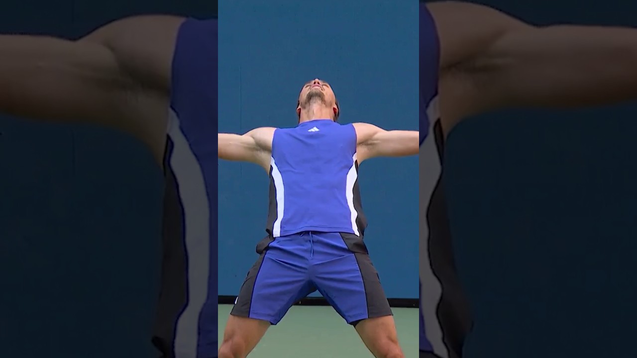 Unbelievable Shot of the Year! 😱 Zverev Dominates Fritz at 2024 US Open