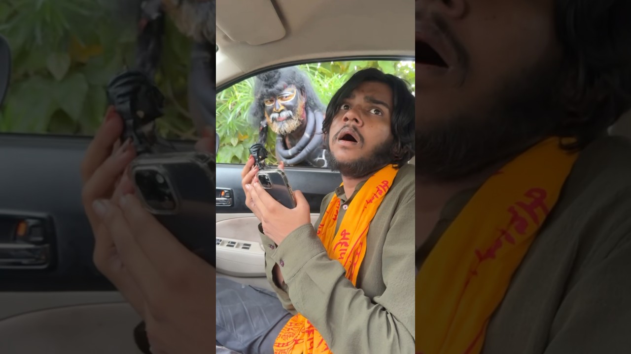 Mahadev Shorts β€οΈ | Divine Moments with Bholenath & Hanuman #Trending