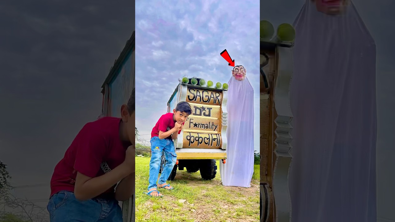 Mini DJ Showdown: Mini DJ vs DJ Tractor 😱