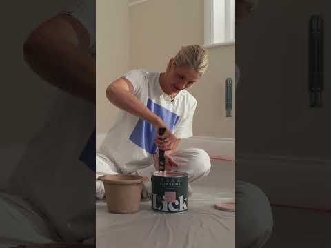 Learn how to colour drench a room like an industry pro! π©βπ¨π¨ποΈ | B&Q x Lick