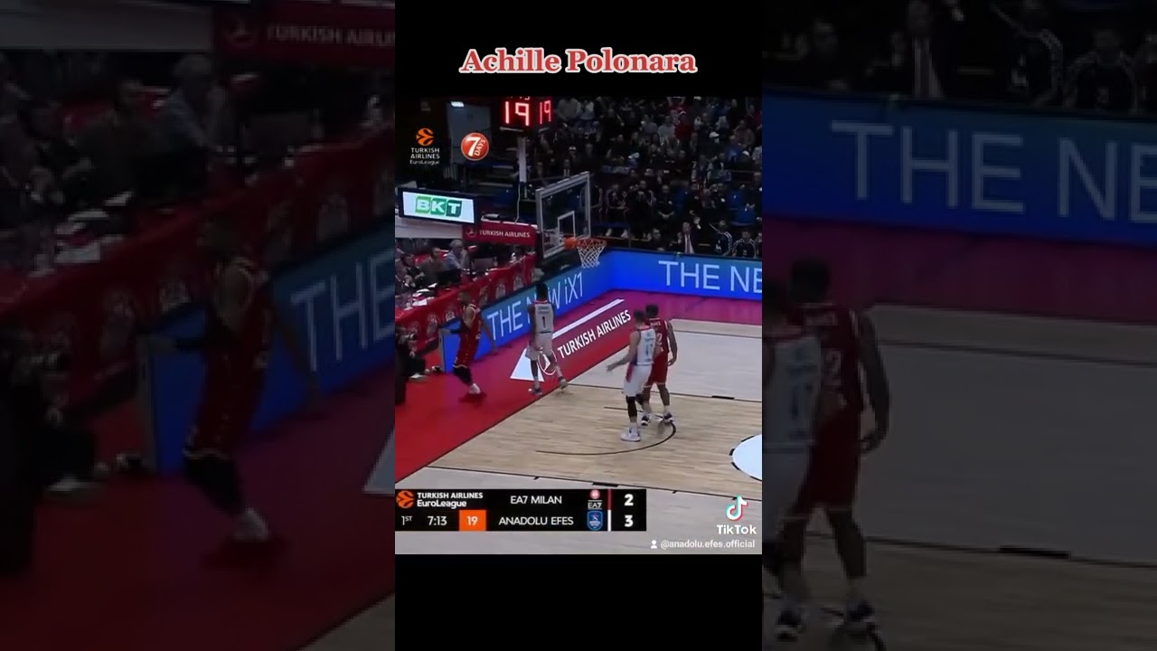Achille Polonara'nın Etkileyici Bloku - Anadolu Efes vs Milano Maçı
