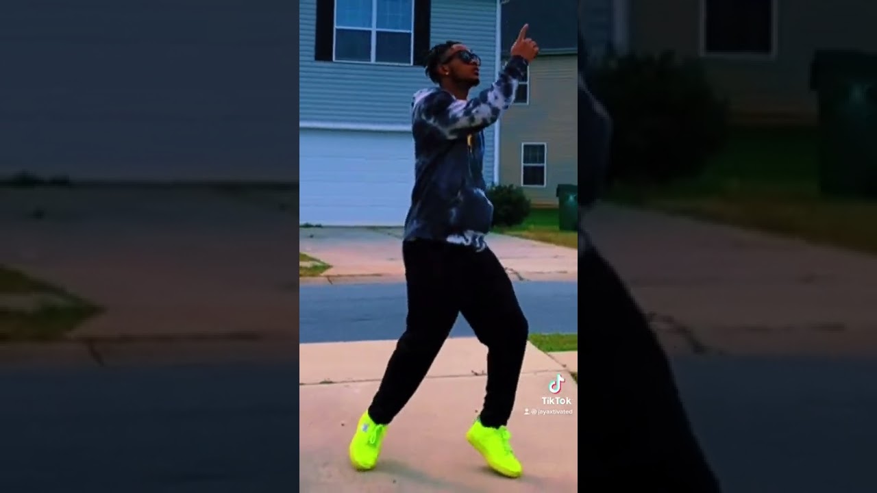 Elon Musk & Gunna's Epic Dance Video on DDG 🎶