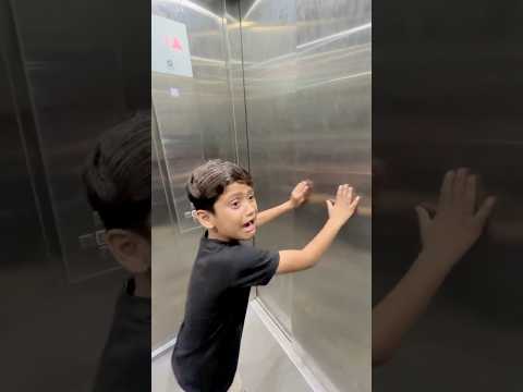 विराज लिफ्ट में फँस गया😱🙏Viraj Lift me Atak Gaya😭wait for end😨||Medhansh Production|| #shorts