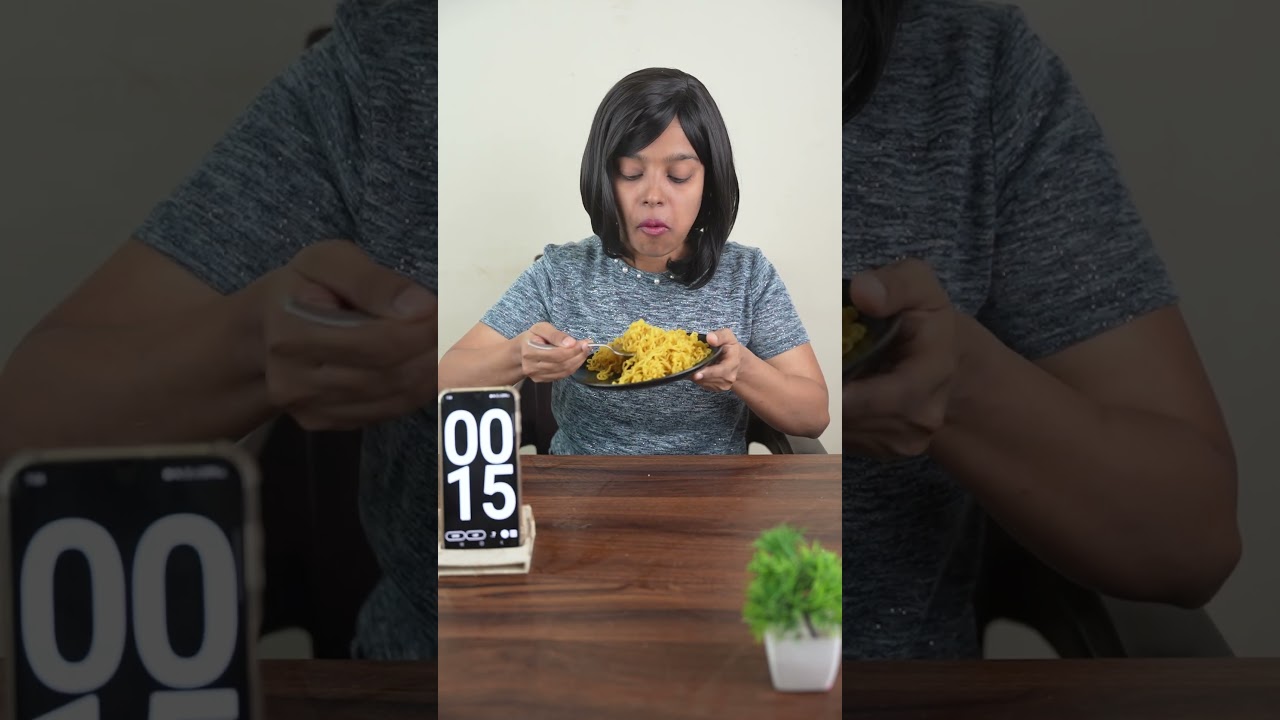 40-Second Maggi Eating Challenge 🍜