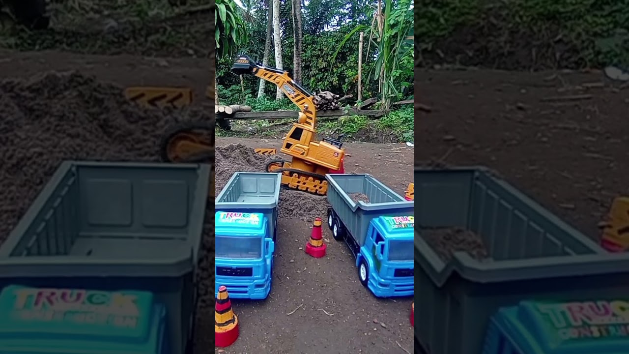 Truk Tronton Beko Mengangkut Excavator 🚜 | Mainan Seru & Trending #Shorts