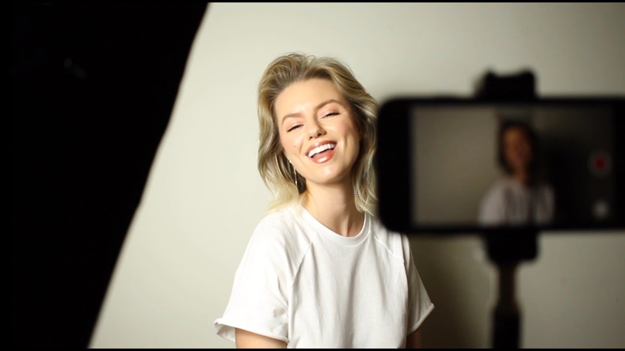 L.A. Struggle 🎶 - Official Music Video by Therese Curatolo