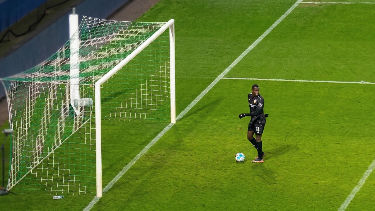 Incredible Open Goal Misses in Football ⚽