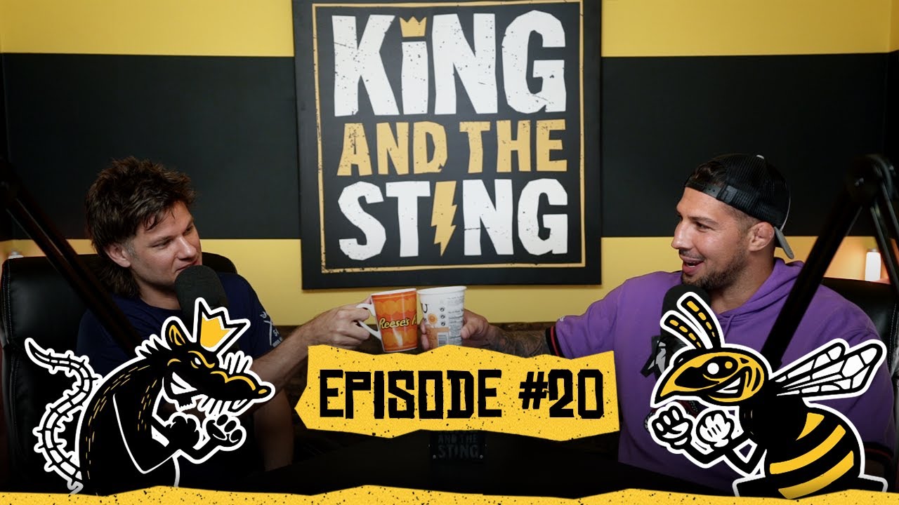 Black Widow in White Face & Holiday Chats | King and the Sting Ep.20 🎙️