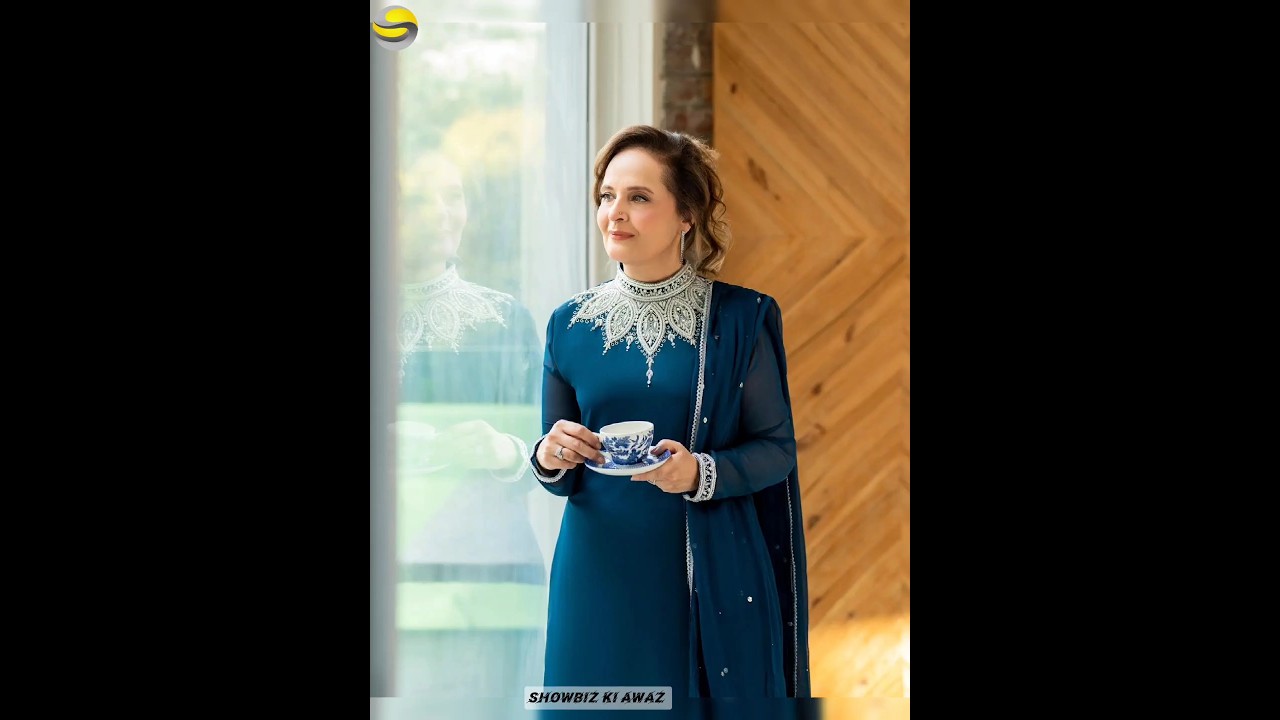 Hina Khwaja Bayat Stunning in Blue Outfit 💙 | Must-See Short Video