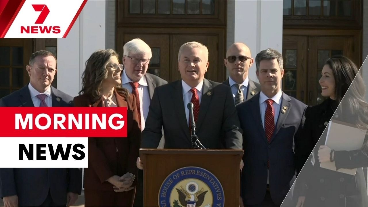 Bondi stabbing, Bill Clinton testifies and Melbourne town on Ed Sheeran watch | 7NEWS