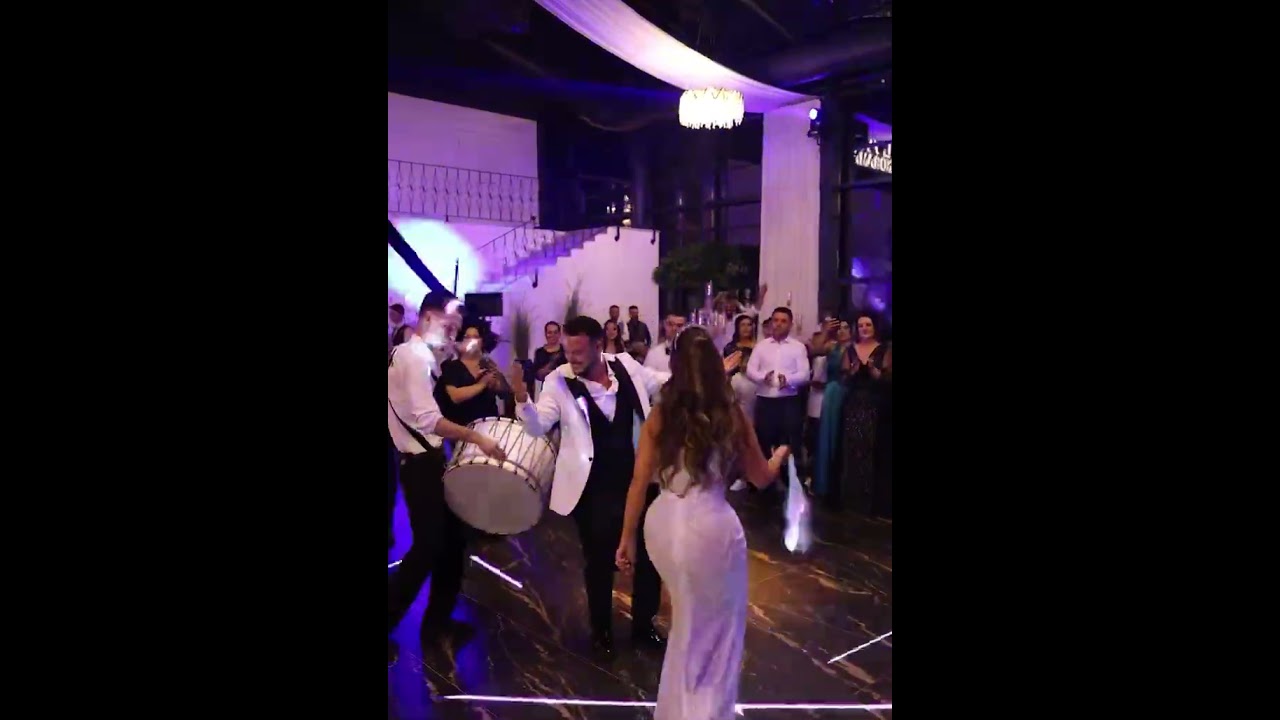 Super Vallezim i Çiftit me Jasha Habibi nga Adri & Iliriana 🔥