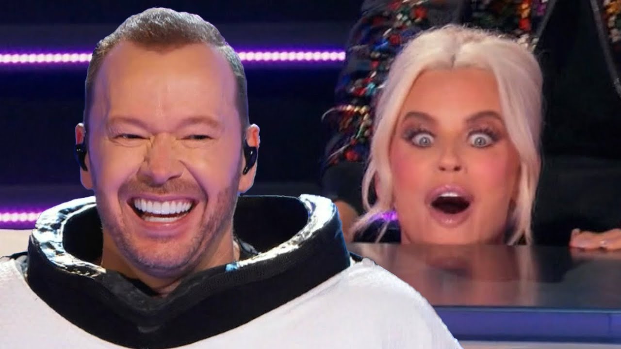 Jenny McCarthy Shocked by Donnie Wahlberg's Masked Singer Reveal