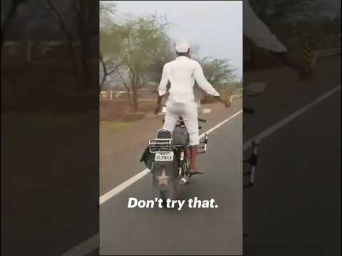 “बाइक के साइलेंसर में छोटा सा छेद आखिर क्यों होता है? 😲 #facts #didyouknow #factsvideo