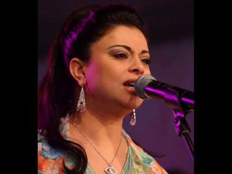 latifa raafat khouyi.لطيفة رافت خويي (عملني من حبابك