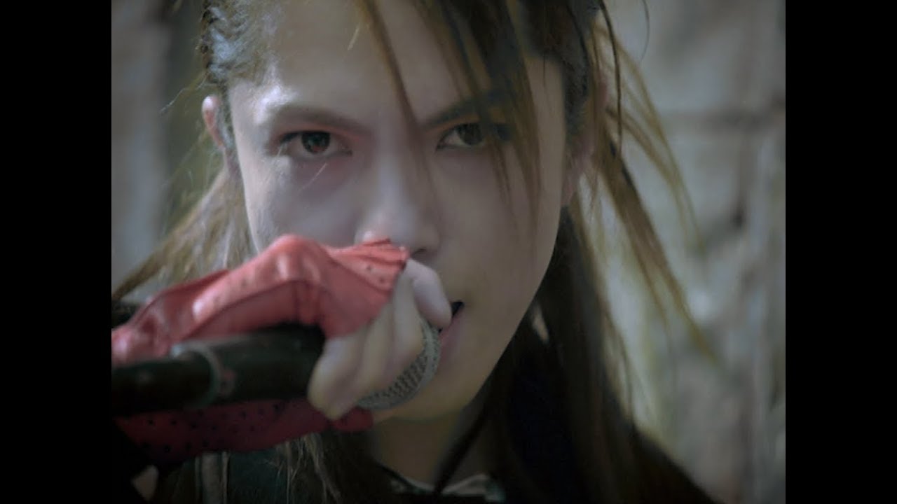 L'Arc～en～Ciel's 'New World' Music Video 🎶