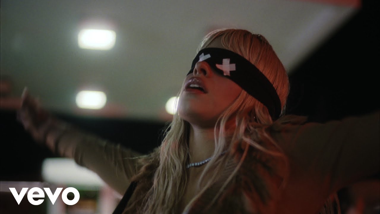 Camila Cabello - I LUV IT ft. Playboi Carti 🎶