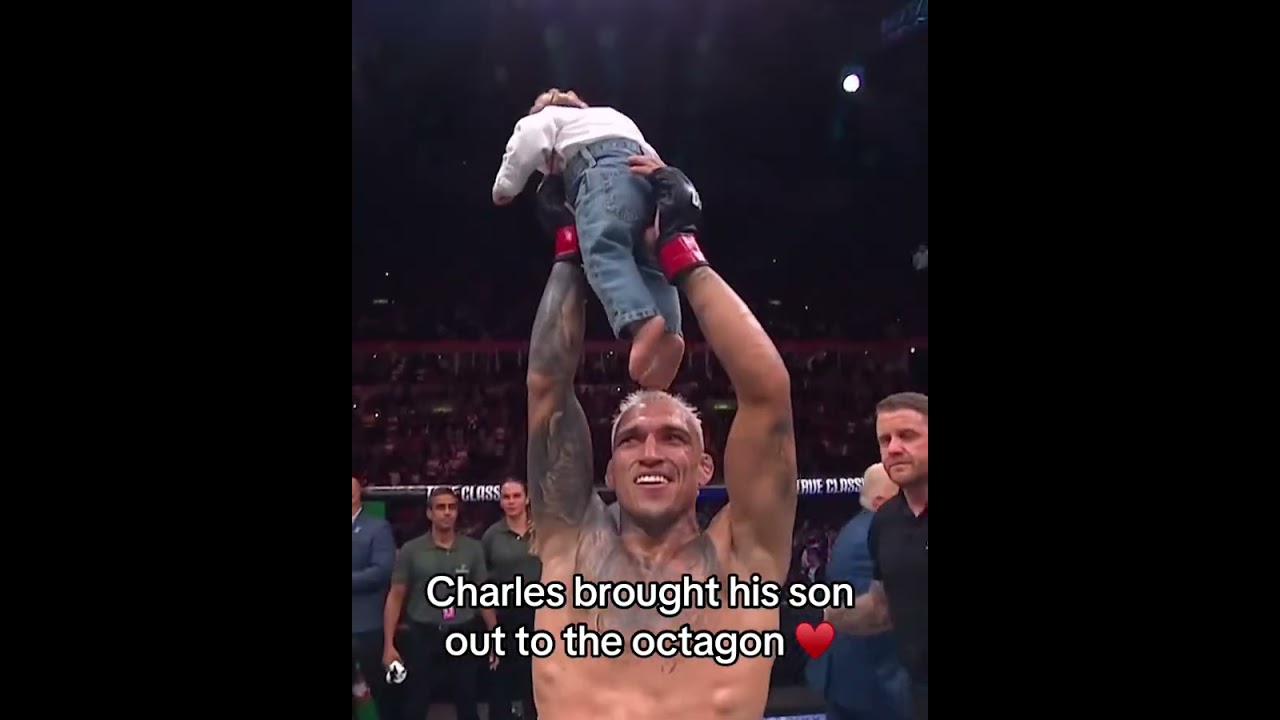 What a moment ❤️ #UFCRio