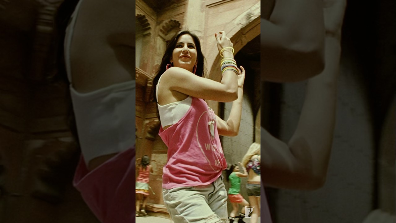 The Feminine Urge to Be Like Her 🤌 | Katrina Kaif's Iconic Moments | #Dhunki #MereBrotherKiDulhan