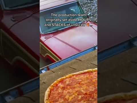 Behind the Breaking Bad FAMOUS Pizza Toss #moviefacts