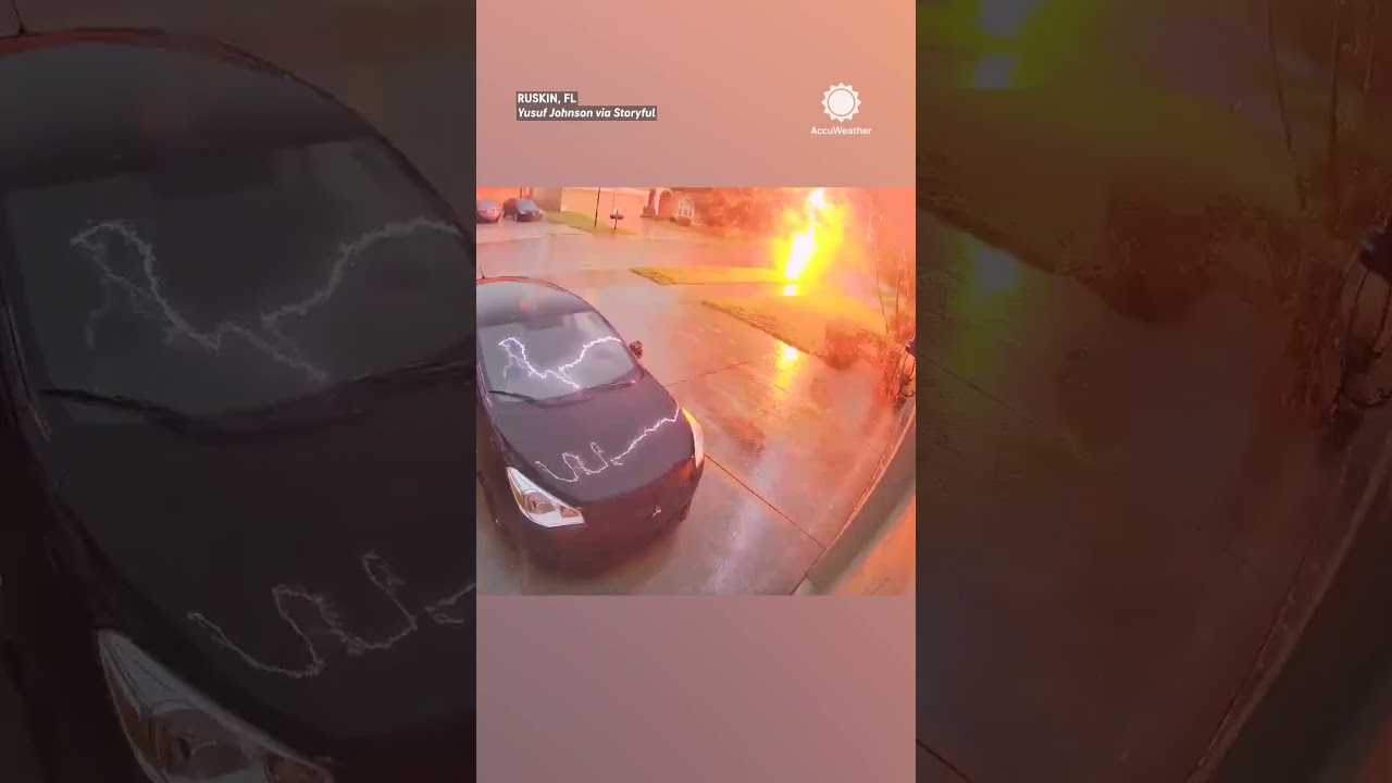 Top 10 Jaw-Dropping Lightning Strikes Caught on Camera ⚡