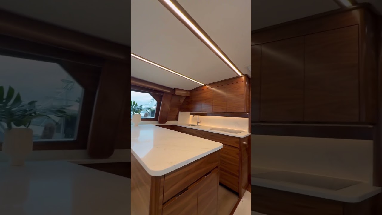 Discover the All-New Viking 50C Sportfishing Yacht 🚤