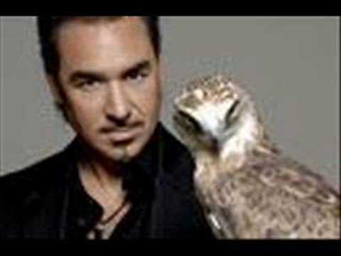 Νότης Σφακιανάκης - Ταξίδεψέ με