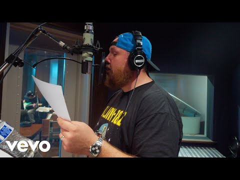 Luke Combs - 15 Minutes (Official Studio Video)