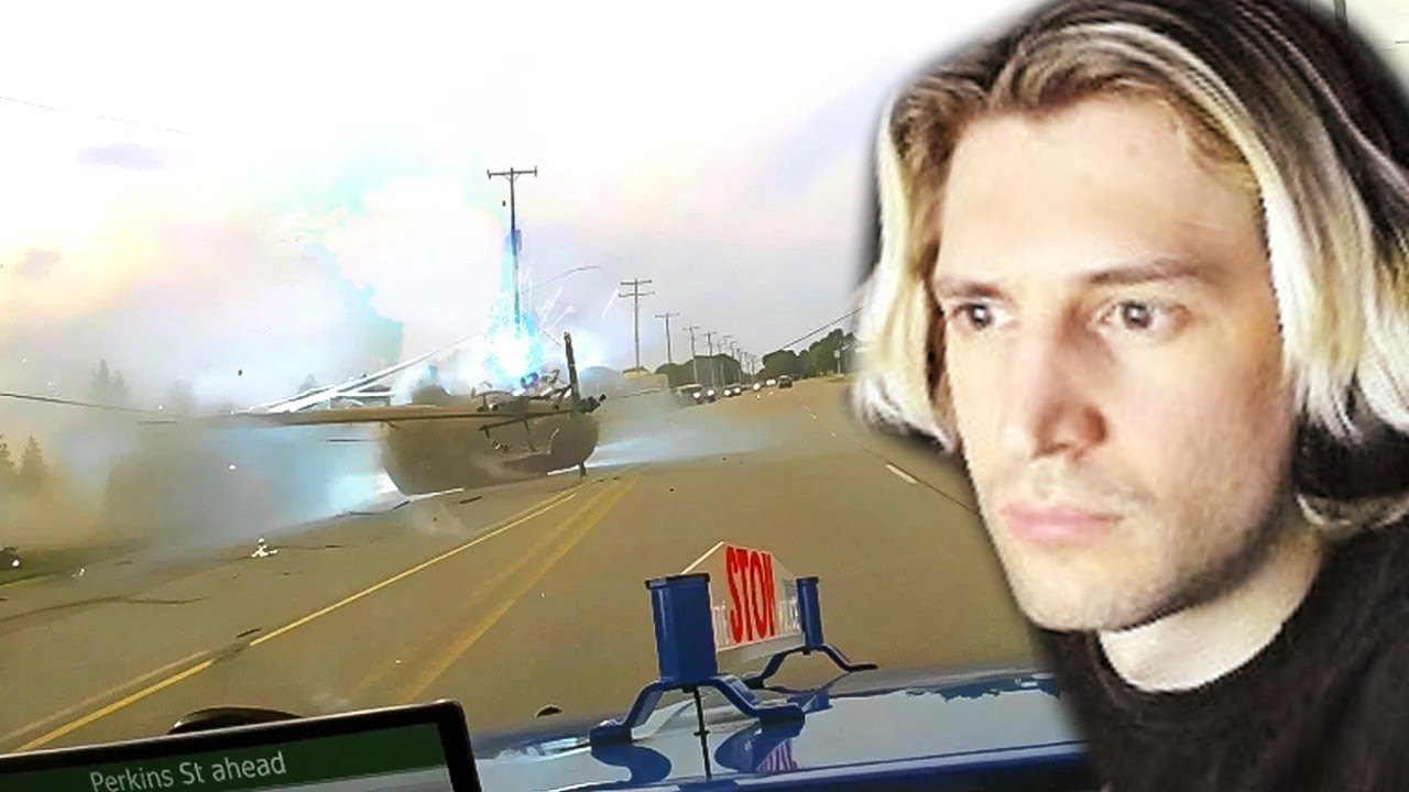 Shocking Moment: Armed Robber Faces Unexpected Justice | xQc Reacts 🚨