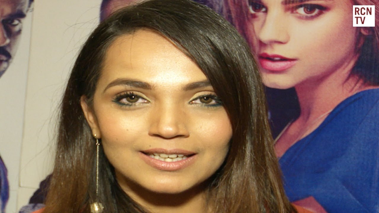 Aamina Sheikh Talks Cake Premiere 🎬