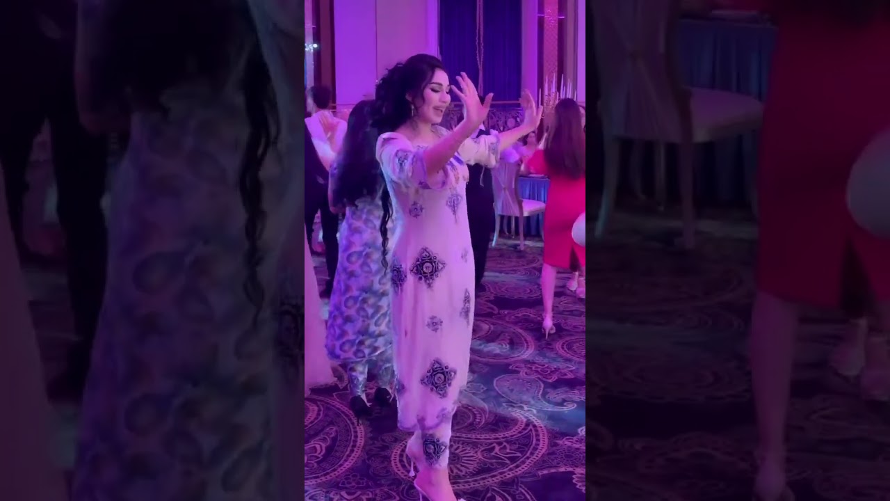 Afghan Girl Wedding Dance 2024 🎶