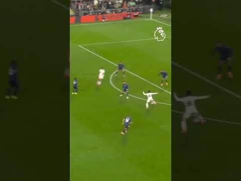 David Raya REALLY Wants To Touch The Ball ⚽️