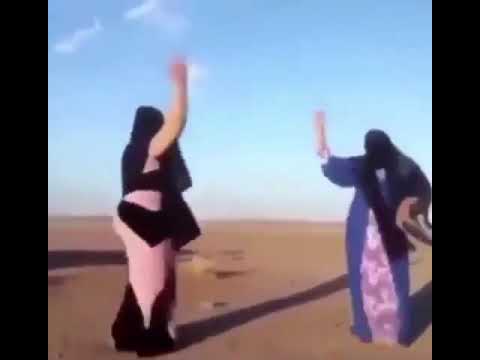 رياكشن بدويات يرقصون على اغنيه اجنبيه 😭😭