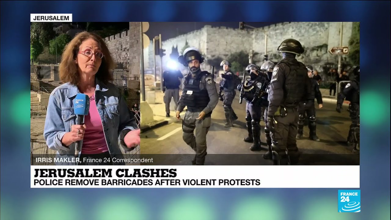 Israeli Police Remove East Jerusalem Barricades π