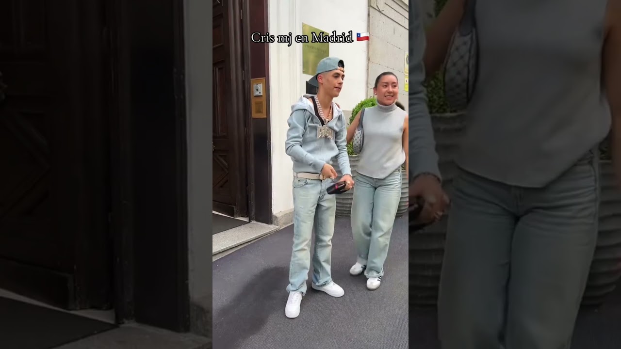 Cris MJ x Fans | GATA ONLY Live in Europe 2024 ๐ถ - Viral Moment of the Year!