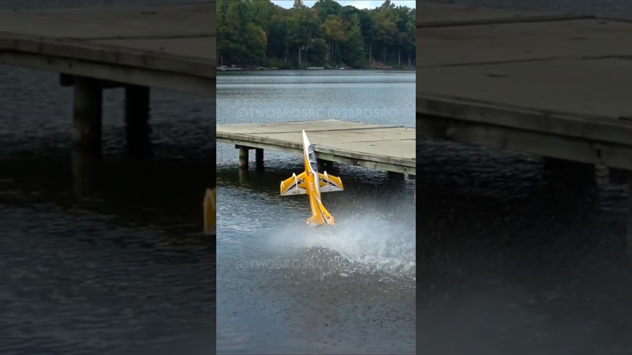 Experience the Thrill of the Freewing Ares Watery High Alpha RC Plane βοΈ