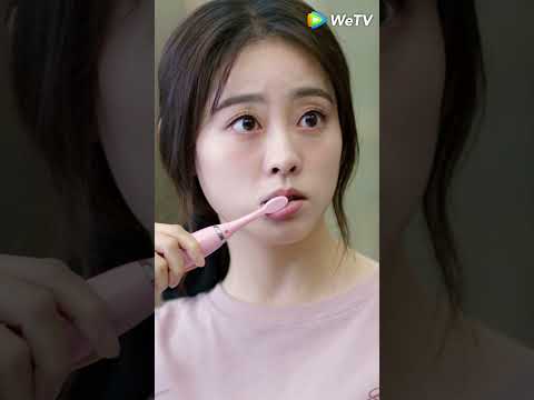 Evliliklerinin ilk gününde onlar tuhaf bir şekilde tuvalette karşılaştılar! #cuteprogrammer #shorts