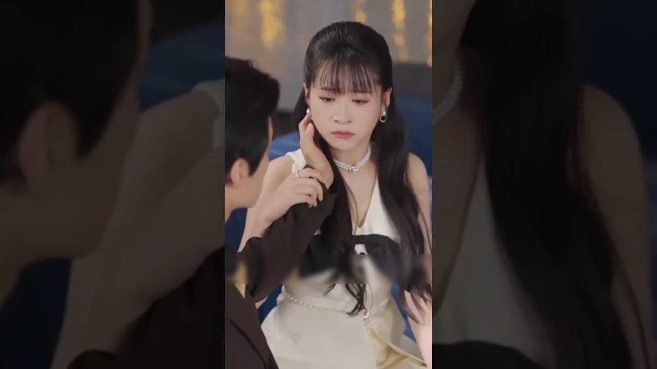 Blind Date Reveals High School Crush 💖