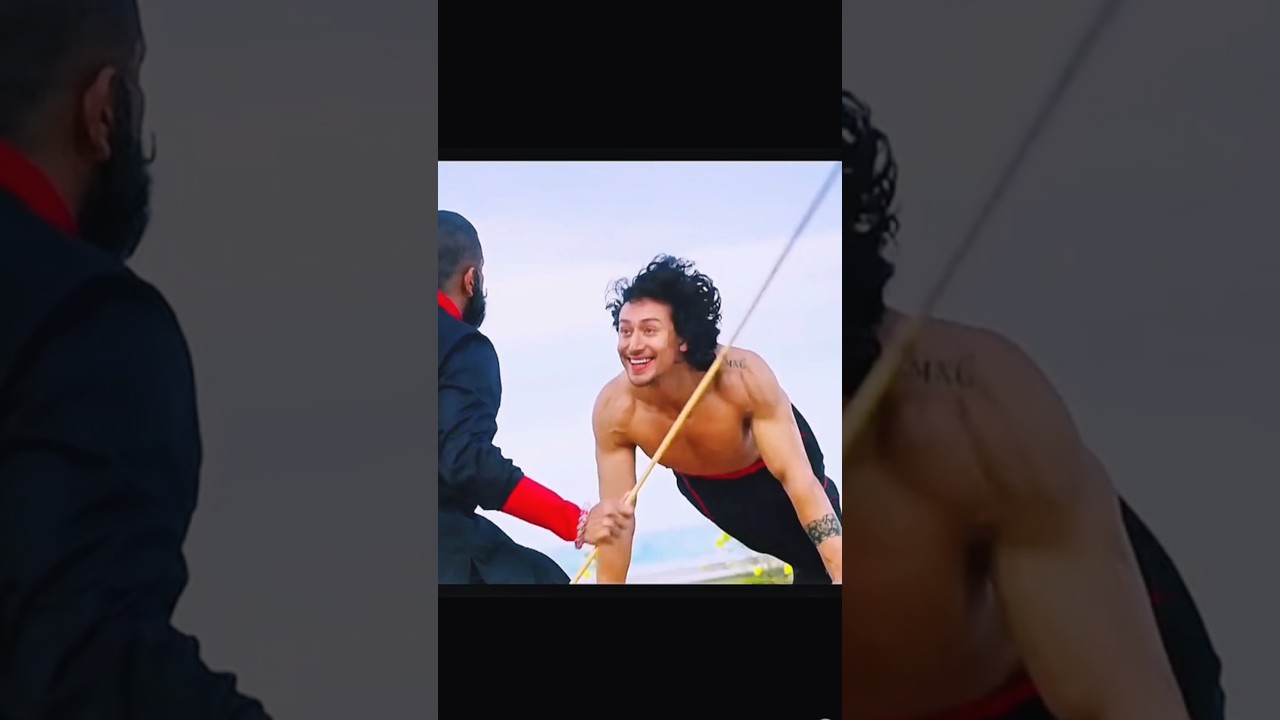 Tiger Shroff's Intense Training Scenes in Baaghi🔥