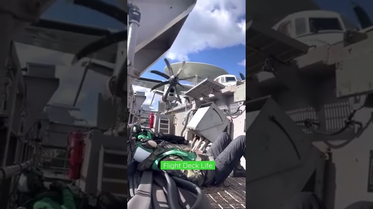 Spectacular E-2C Hawkeye Launch 🚀