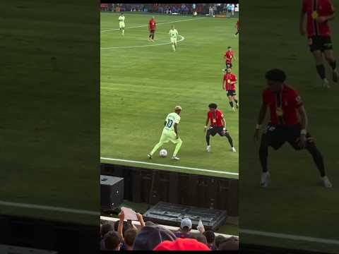 هذه اللقطة 🫣😍 #لامين_يامال #برشلونة #lamineyamal #barcelona #football #lamineyamalskills #fyp #barca