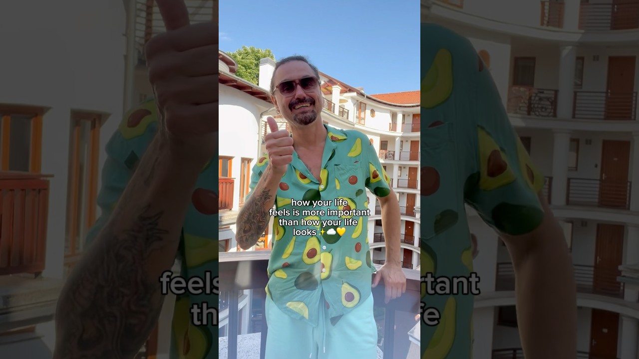 Boost Your Mood with Avocados & Positive Vibes 🥑✨