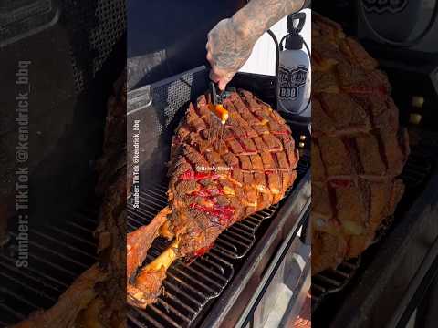 24 Jam Panggang Paha Sapi 35 Kg, gimana hasilnya #foodshorts #bbq #shorts