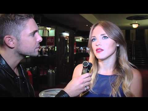 Leïla Ben Khalifa: Clashée par Sara (SS8) sur son "Français"! (VIDÉO INÉDITE)