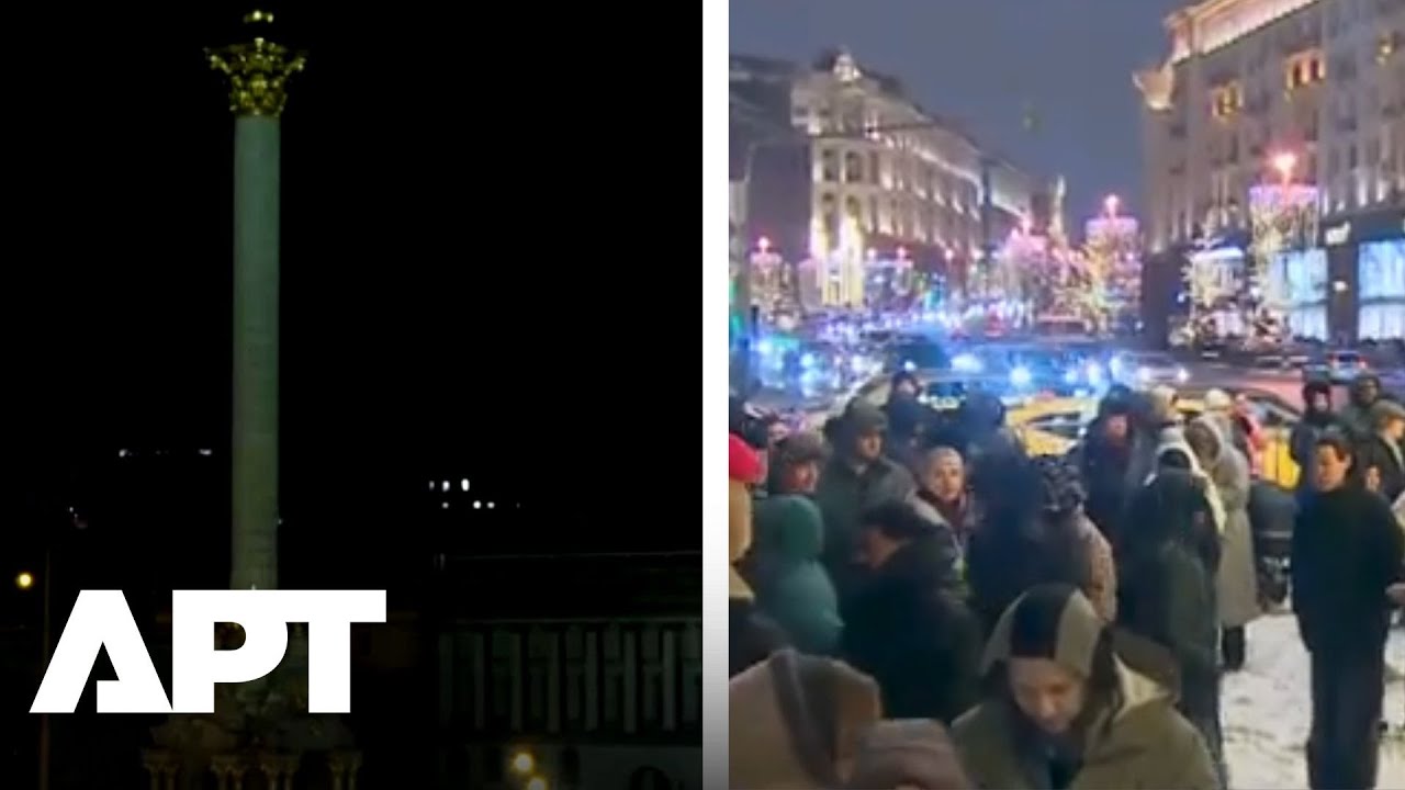 Moscow Cheers, Kyiv Silent as 2026 Begins 🎆