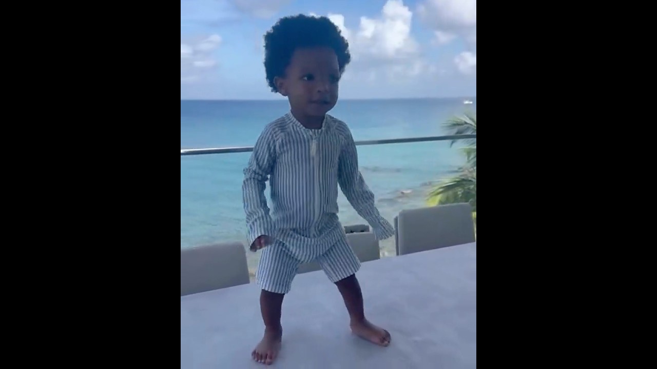 DDG & Halle Bailey's Son Halo Shows Island Boy Vibe 🏝