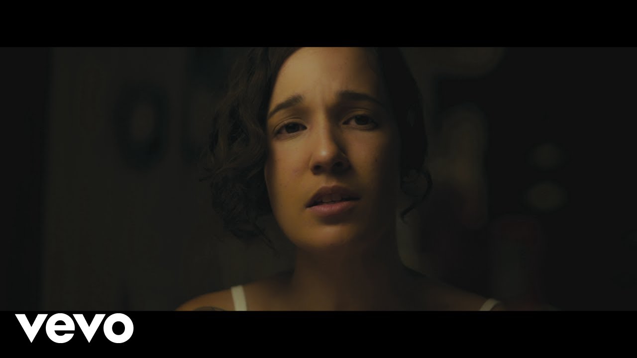 iLe - Triángulo (Official Video) 🎶