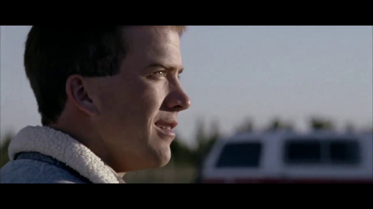 Emotional Finale of Friday Night Lights (2004) | Last Scene Breakdown 🏈