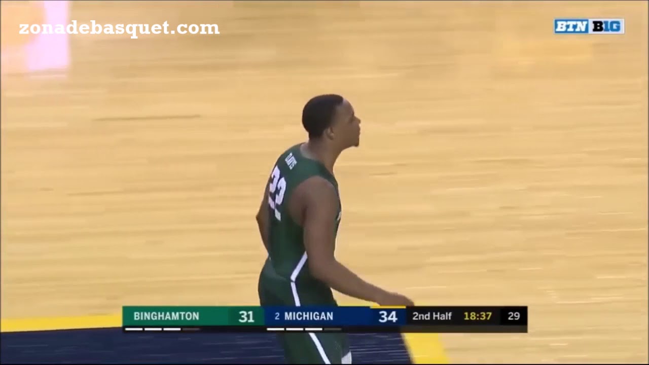 Everson Davis shines vs Michigan 🏀